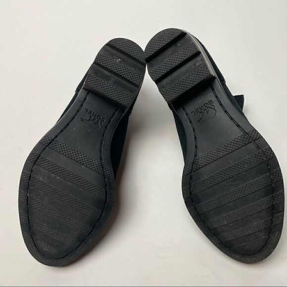 Sorel Lolla Cut Out Ankle Boots Black Suede 6.5 waterproof - Picture 6 of 6